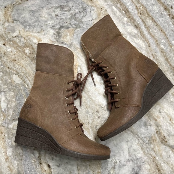 UGG Zea Brown Leather Wedge Boots Women's 9 - Picture 7 of 15